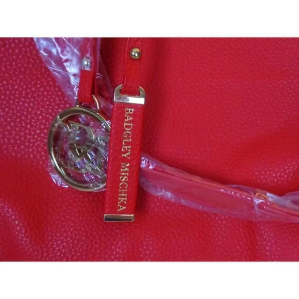 Badgley Mischka Large Tote‎ Shoulder Bag Chain Accents Red Pebbled Vegan Leather